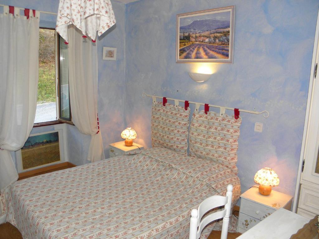 Gite Auberge Les Terres Blanches De Meolans Bilik gambar