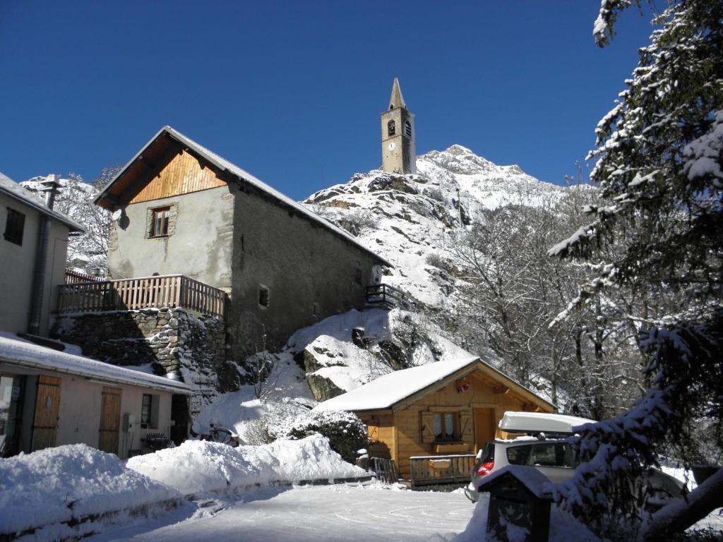 Gite Auberge Les Terres Blanches De Meolans Luaran gambar